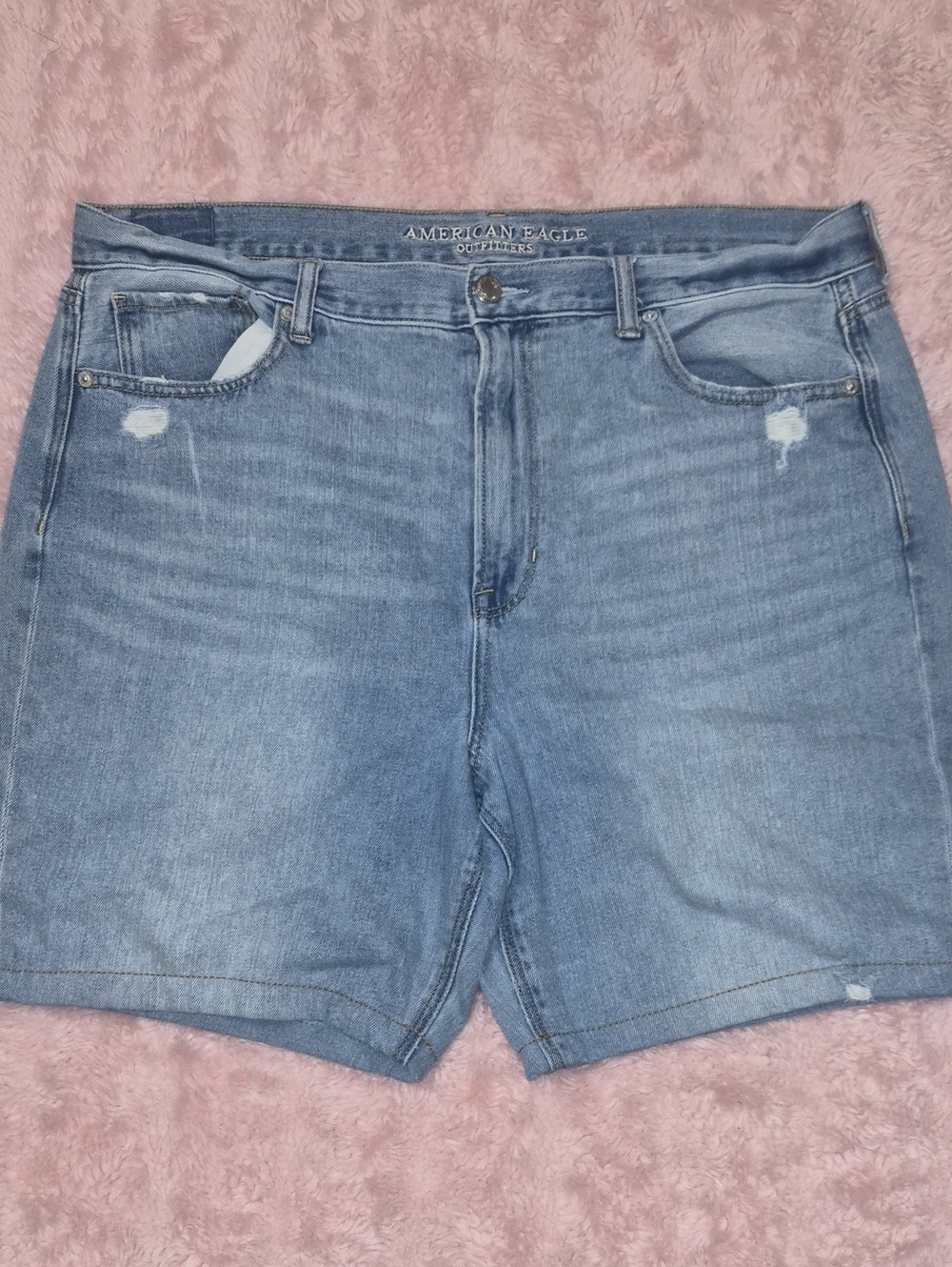 American Eagle Outfitters Faded Denim Mom Jean Shorts